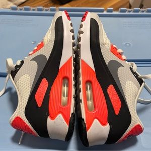 Women’s Nike Air Max 90 Infrared Ultra